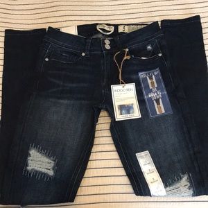 Indigo Rein | Skinny denim jeans.